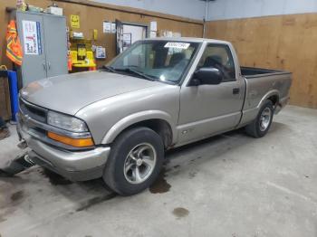  Salvage Chevrolet S-10