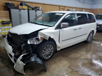  Salvage Chrysler Minivan