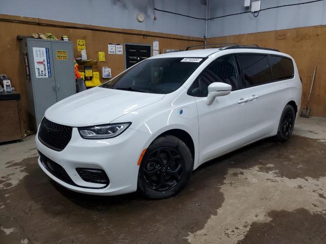  Salvage Chrysler Pacifica