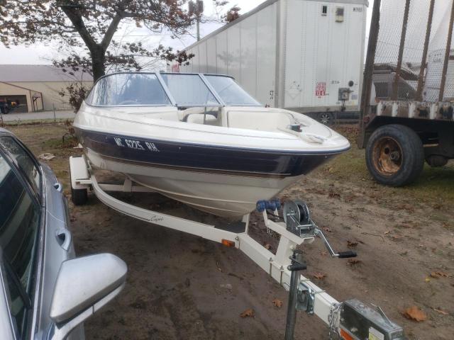  Salvage Bayliner 20ft Boat