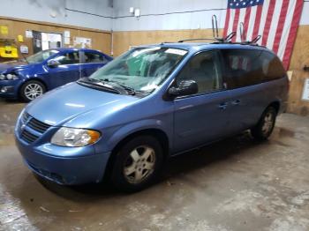  Salvage Dodge Caravan