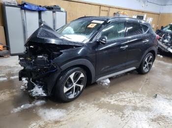  Salvage Hyundai TUCSON