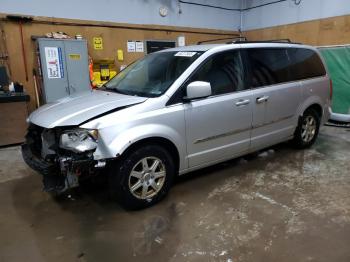  Salvage Chrysler Minivan