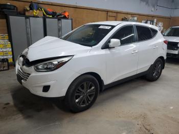  Salvage Hyundai TUCSON