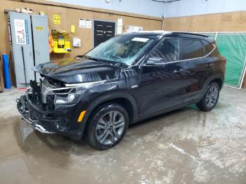  Salvage Kia Seltos