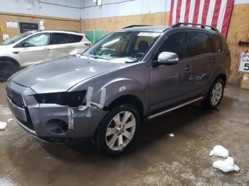  Salvage Mitsubishi Outlander