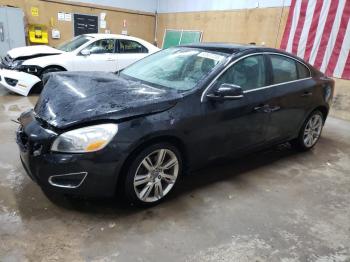  Salvage Volvo S60