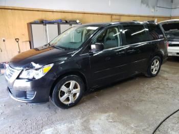  Salvage Volkswagen Routan