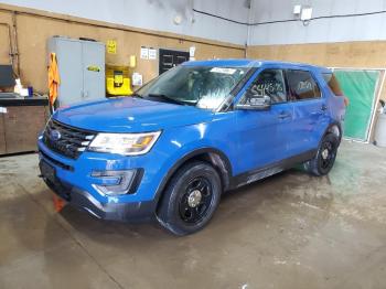  Salvage Ford Explorer