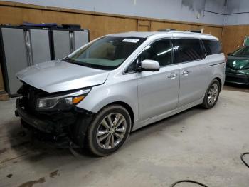  Salvage Kia Sedona