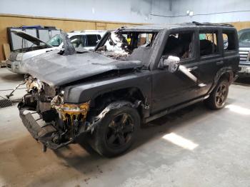  Salvage Jeep Commander