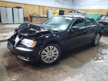  Salvage Chrysler 300