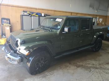  Salvage Jeep Gladiator