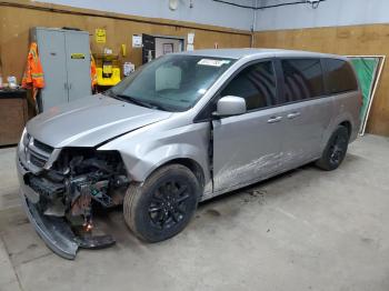  Salvage Dodge Caravan