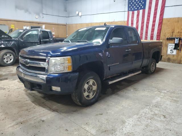  Salvage Chevrolet Silverado K1500 Lt