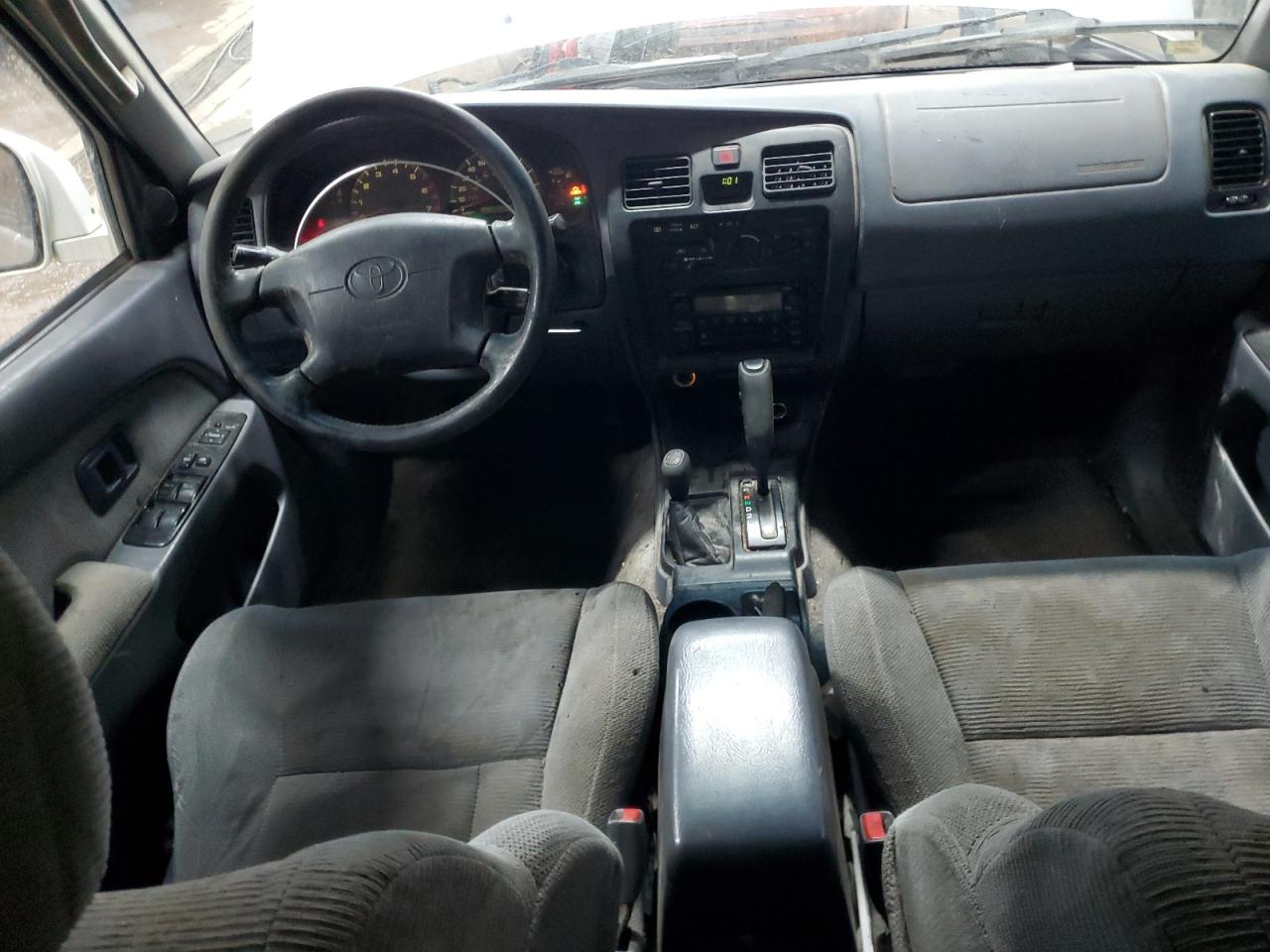 Toyota 4Runner Sr5 Image 5