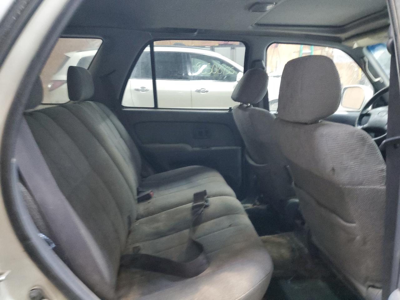 Toyota 4Runner Sr5 Image 2