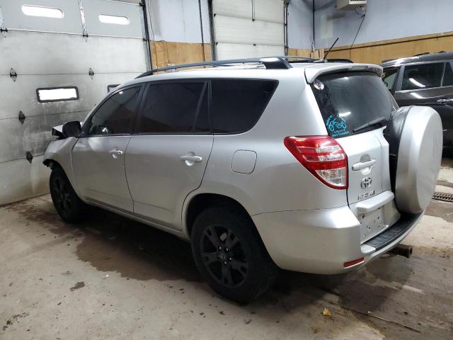 Toyota RAV4 Image 2