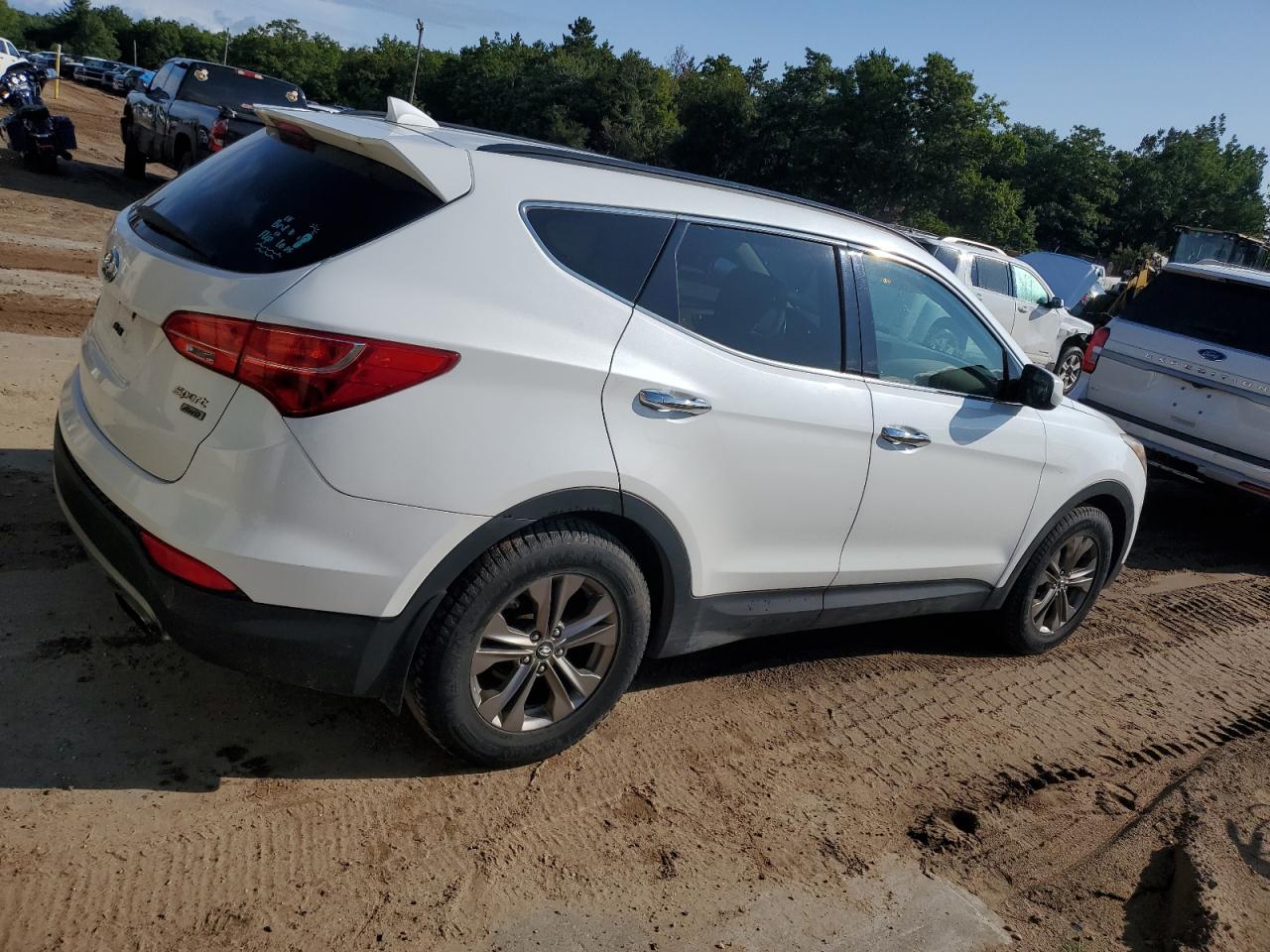 Hyundai SANTA FE Image 8