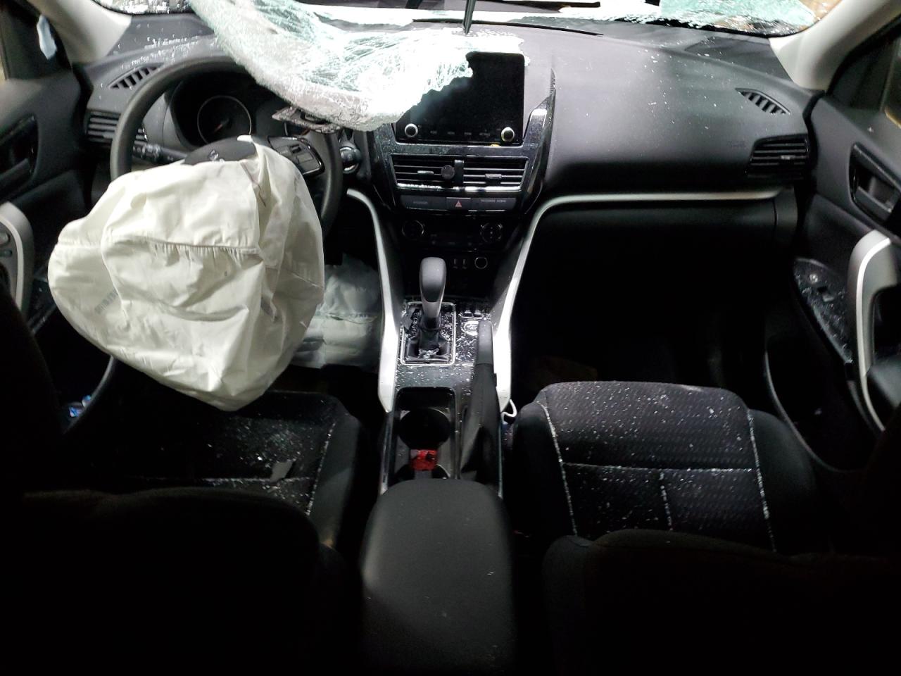 Mitsubishi Eclipse Le Image 12