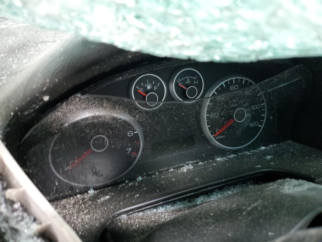 Ford Fusion Se Image 11