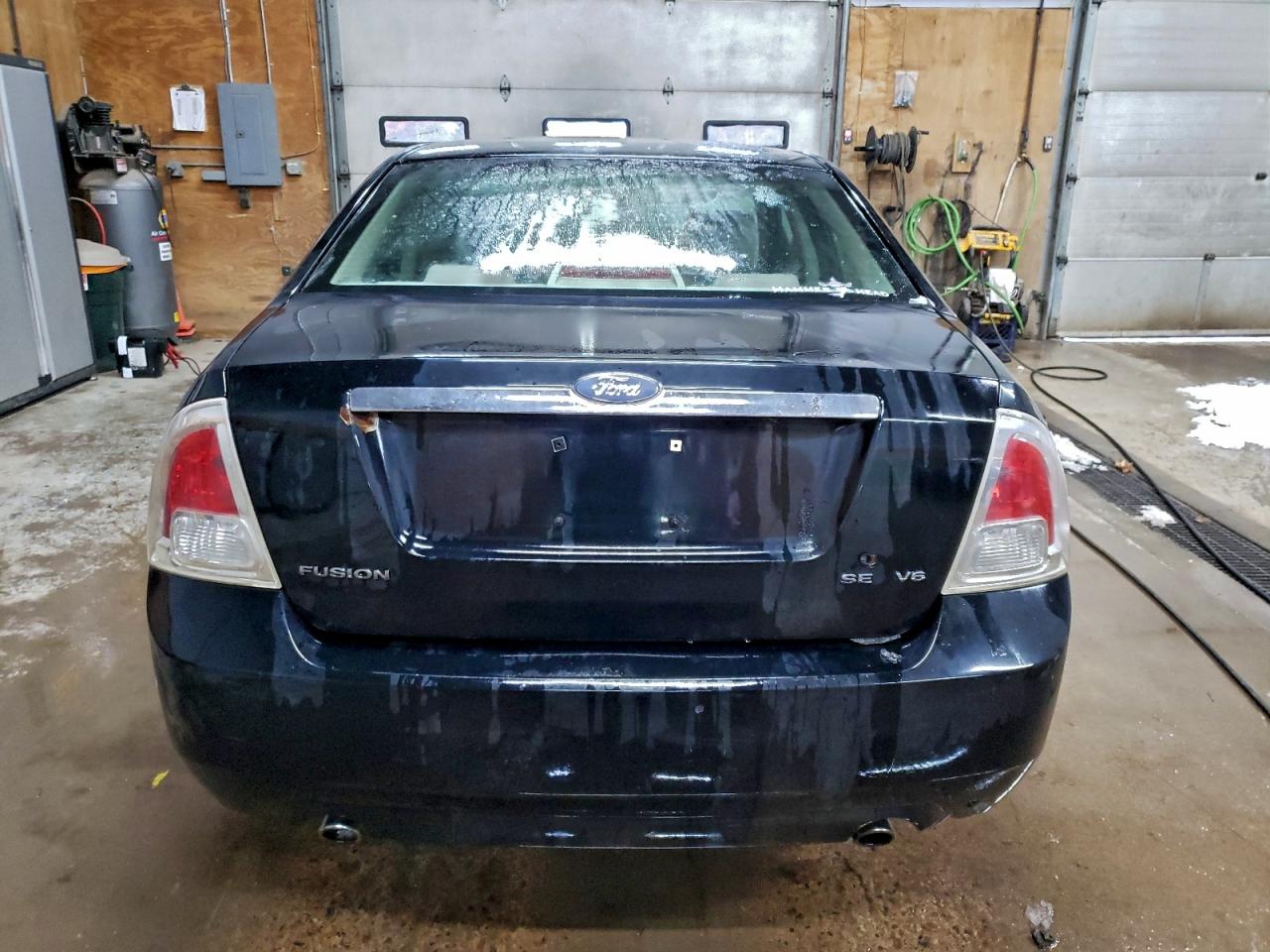 Ford Fusion Sel Image 4