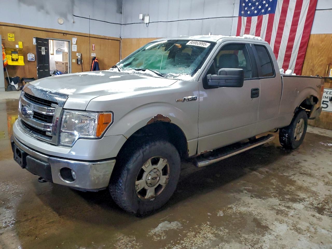 Ford F-150 Super Cab Image 1