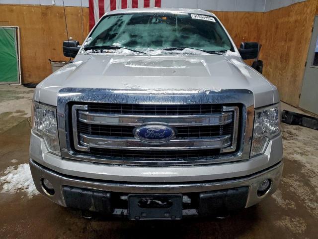 Ford F-150 Super Cab Image 9