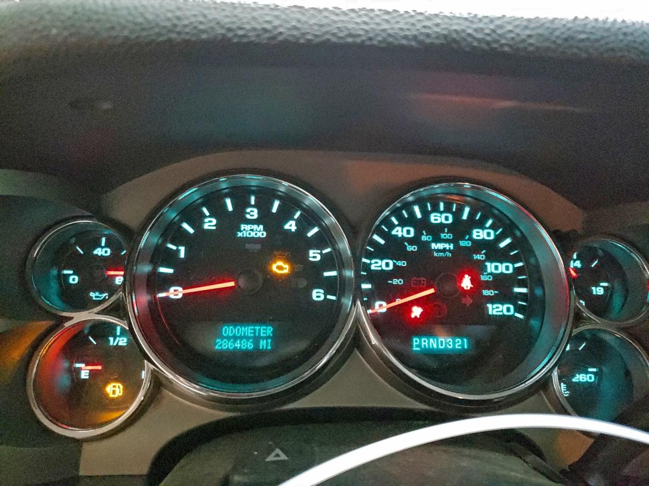 Chevrolet Silverado K1500 Image 9