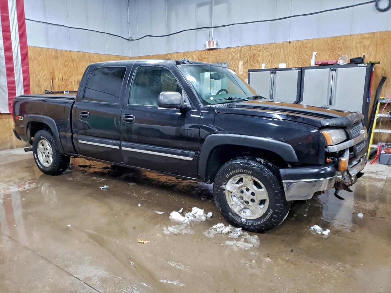 Chevrolet Silverado K1500 Image 2