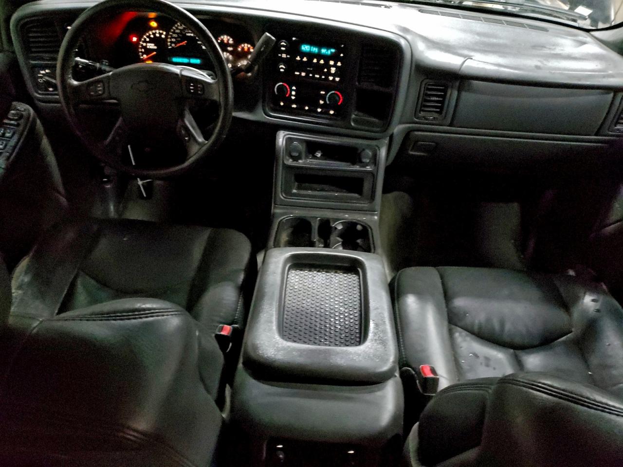 Chevrolet Silverado K1500 Image 7