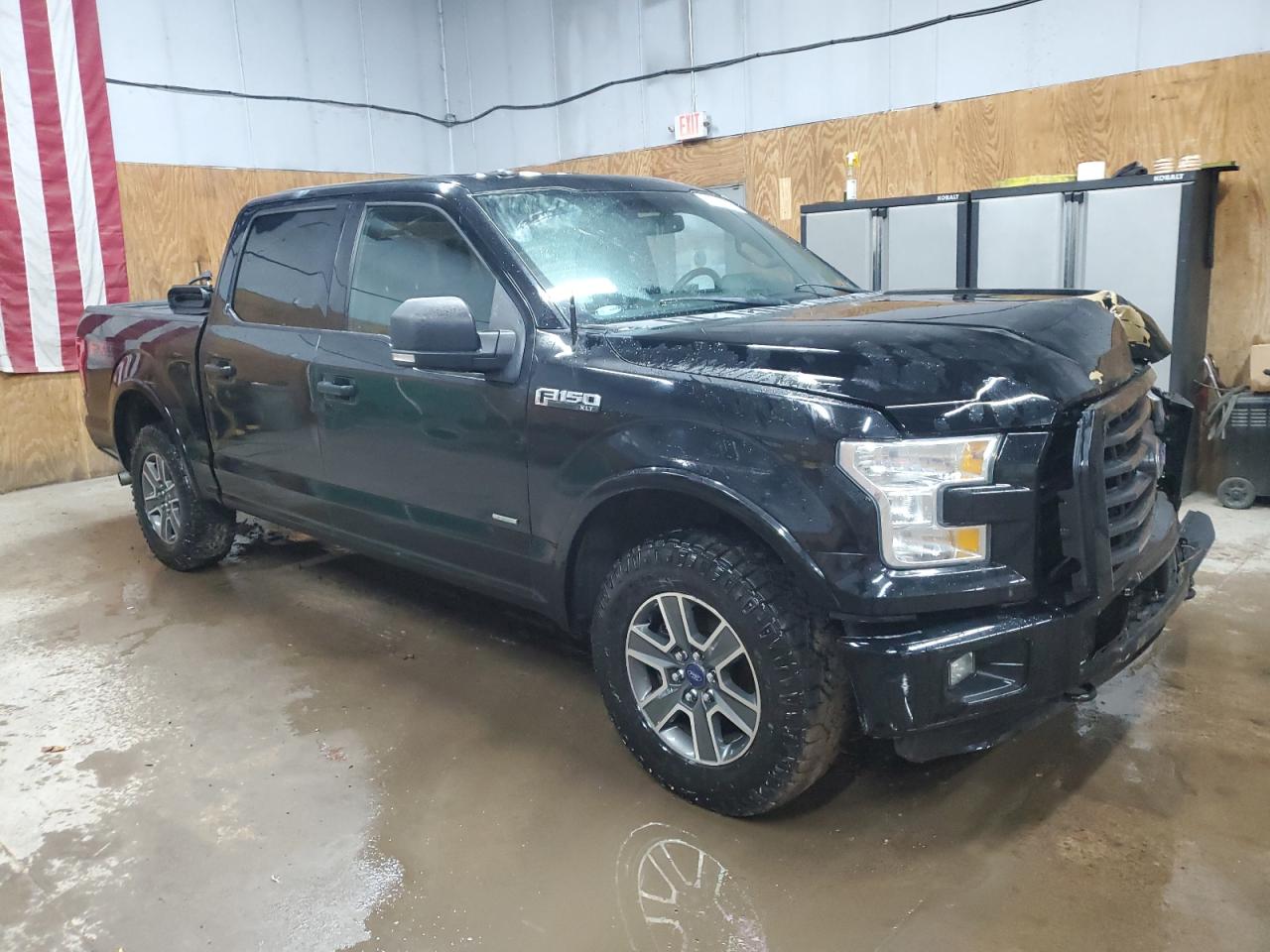 Ford F-150 Supercrew Image 4