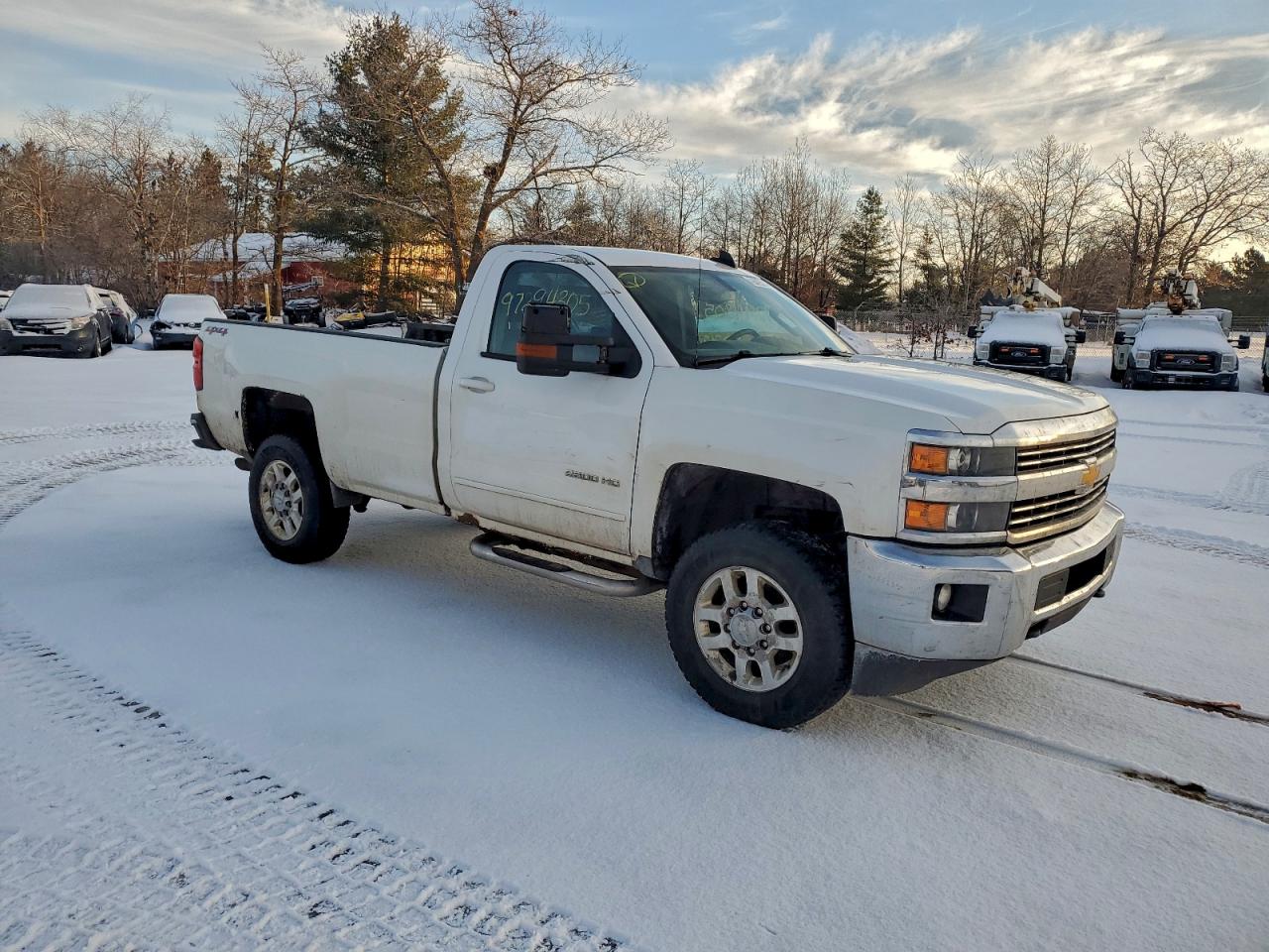 Chevrolet Silverado K2500 Heavy Duty Lt Image 10