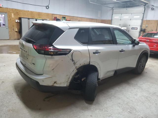 Nissan Rogue S Image 2