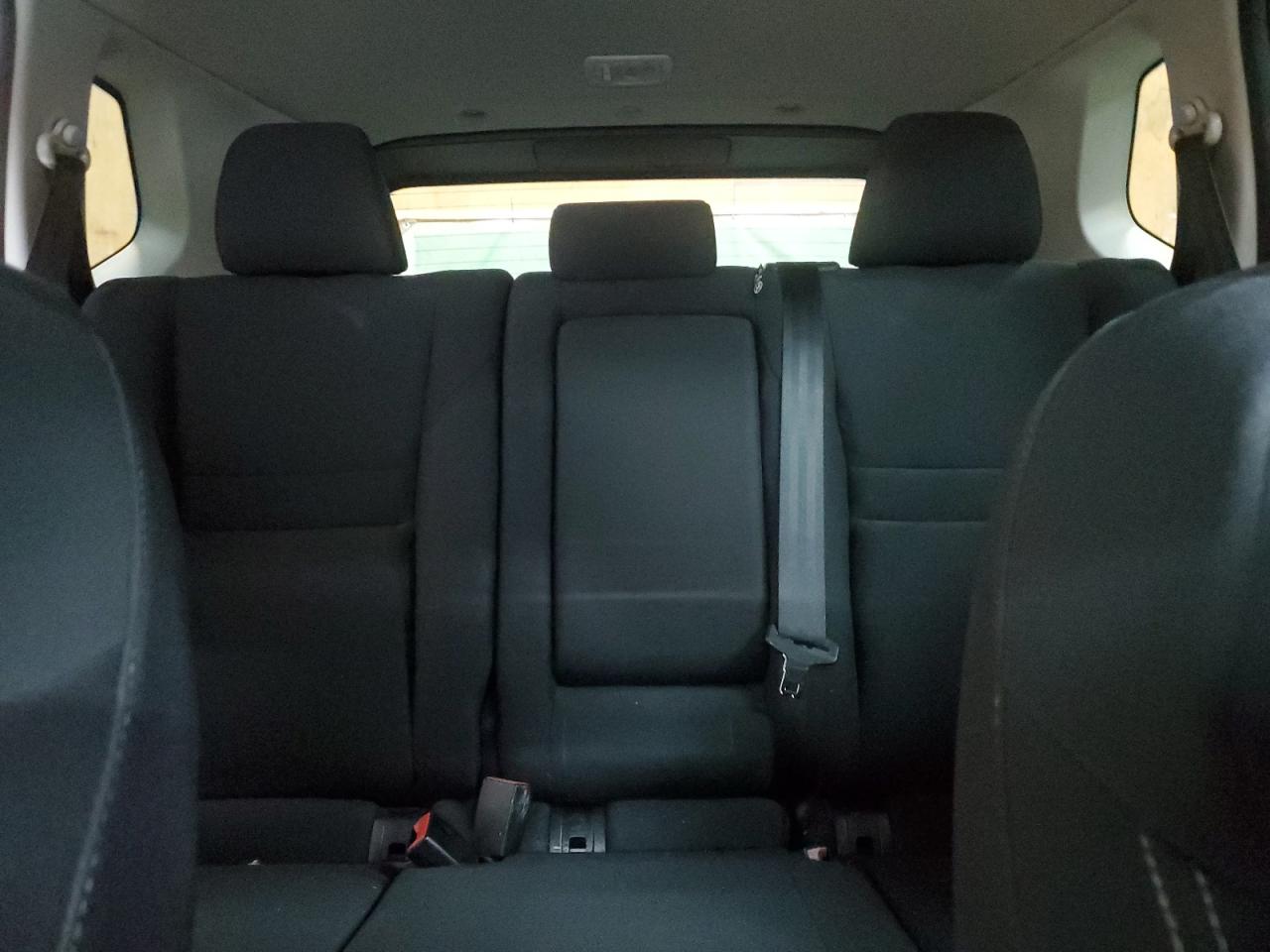 Nissan Rogue S Image 9