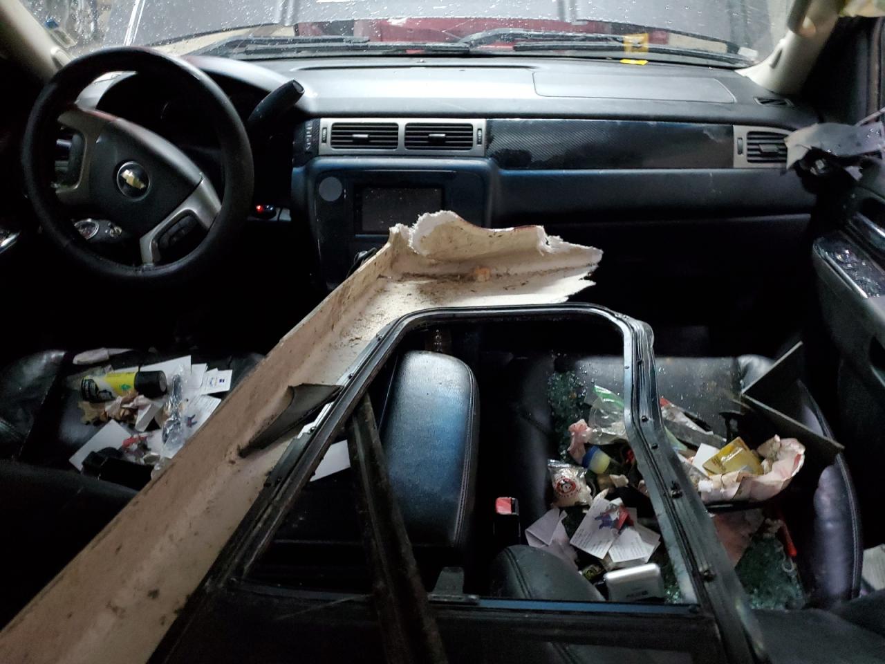 Chevrolet Silverado K1500 Ltz Image 4