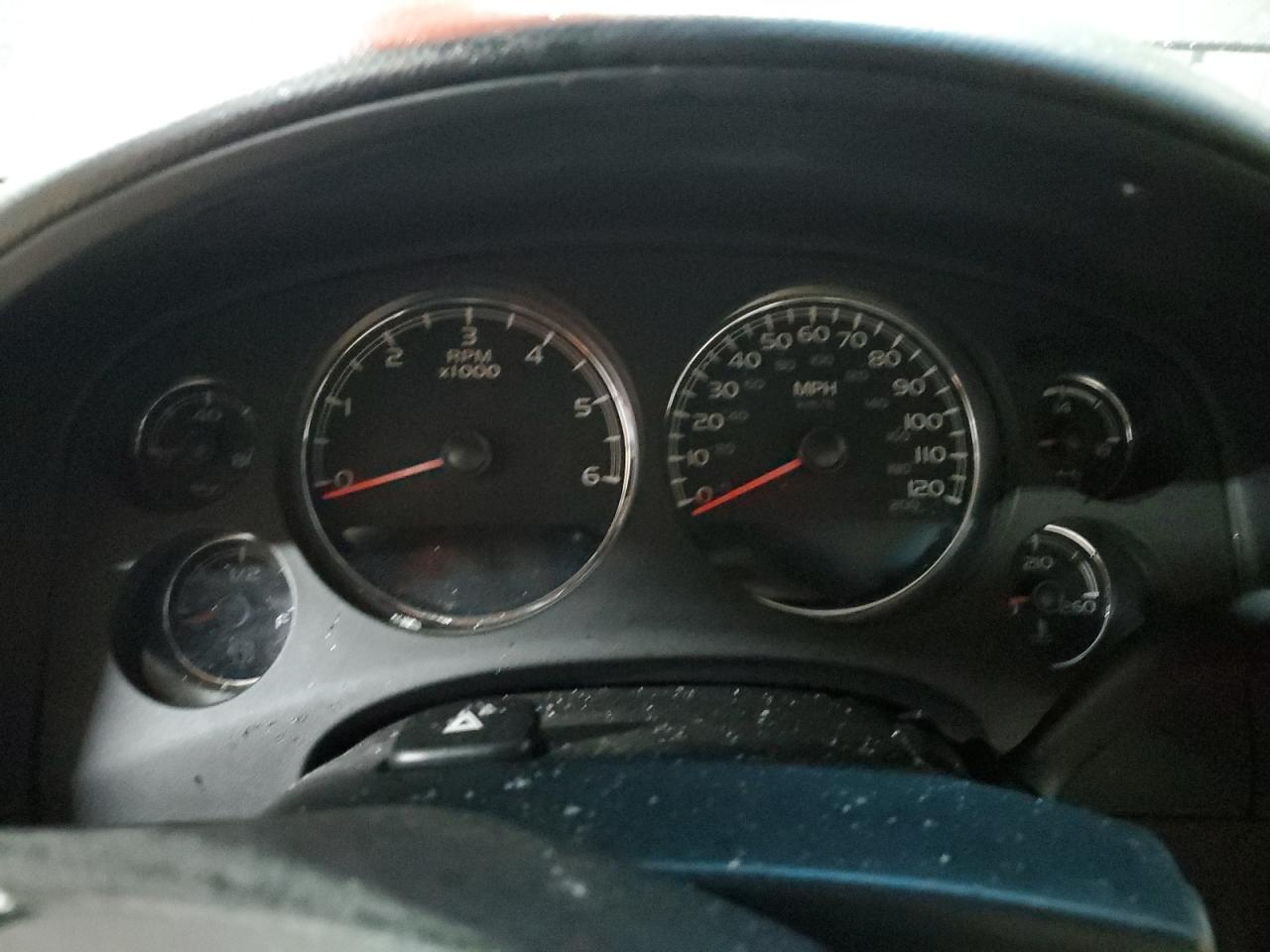 Chevrolet Silverado K1500 Ltz Image 8