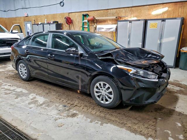 Kia Forte Fe Image 5