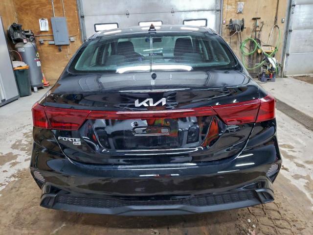 Kia Forte Fe Image 10