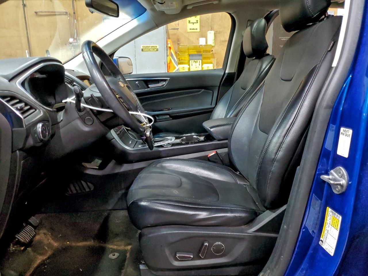 Ford Edge Titanium Image 7