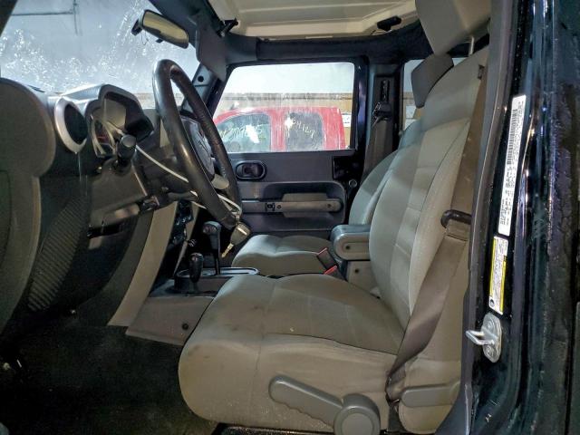 Jeep Wrangler Sahara Image 5