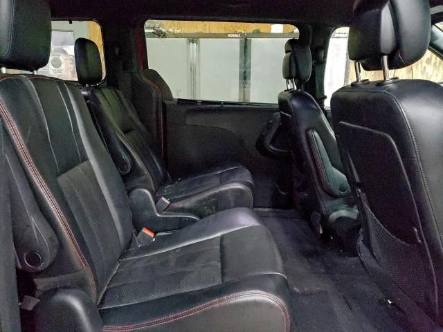 Dodge Caravan R/t Image 10