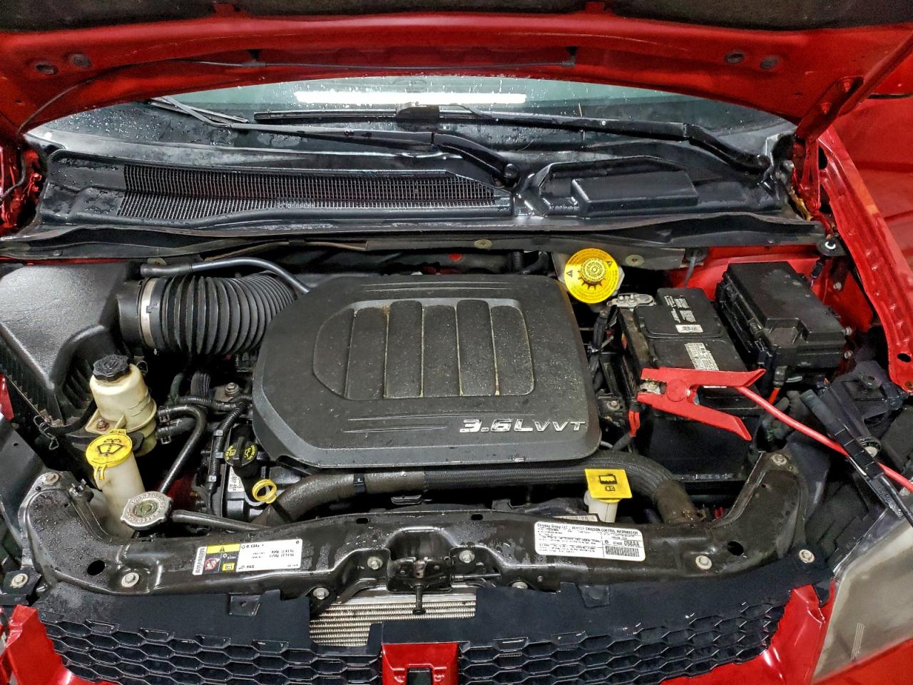 Dodge Caravan R/t Image 8