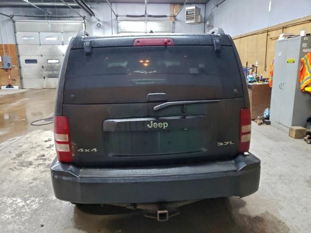 Jeep Liberty Sport Image 12