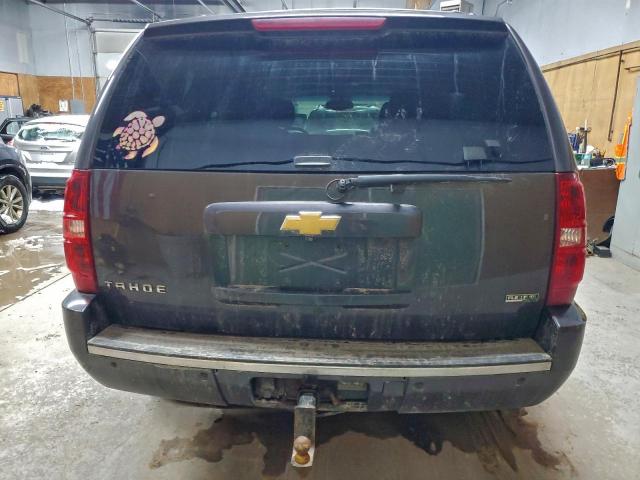 Chevrolet Tahoe K1500 Ltz Image 10