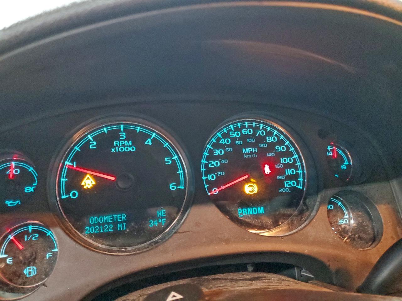 Chevrolet Tahoe K1500 Ltz Image 4