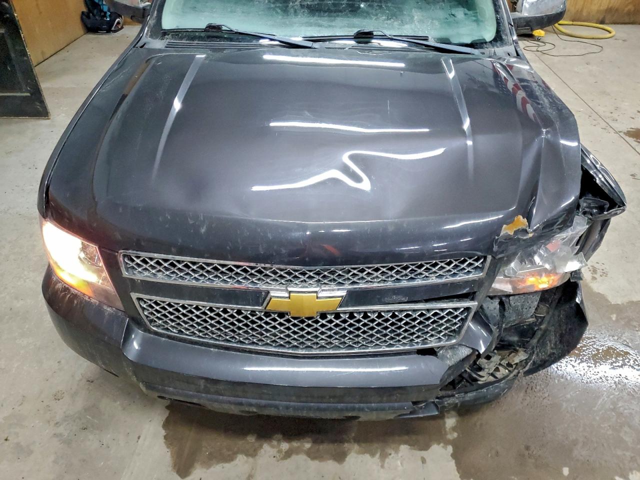 Chevrolet Tahoe K1500 Ltz Image 13