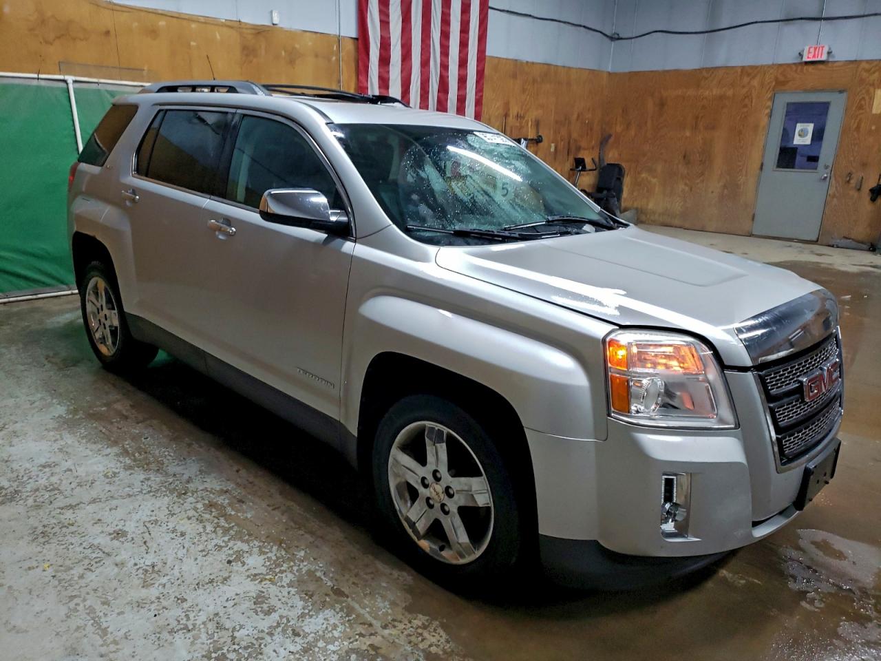 GMC Terrain Slt Image 2