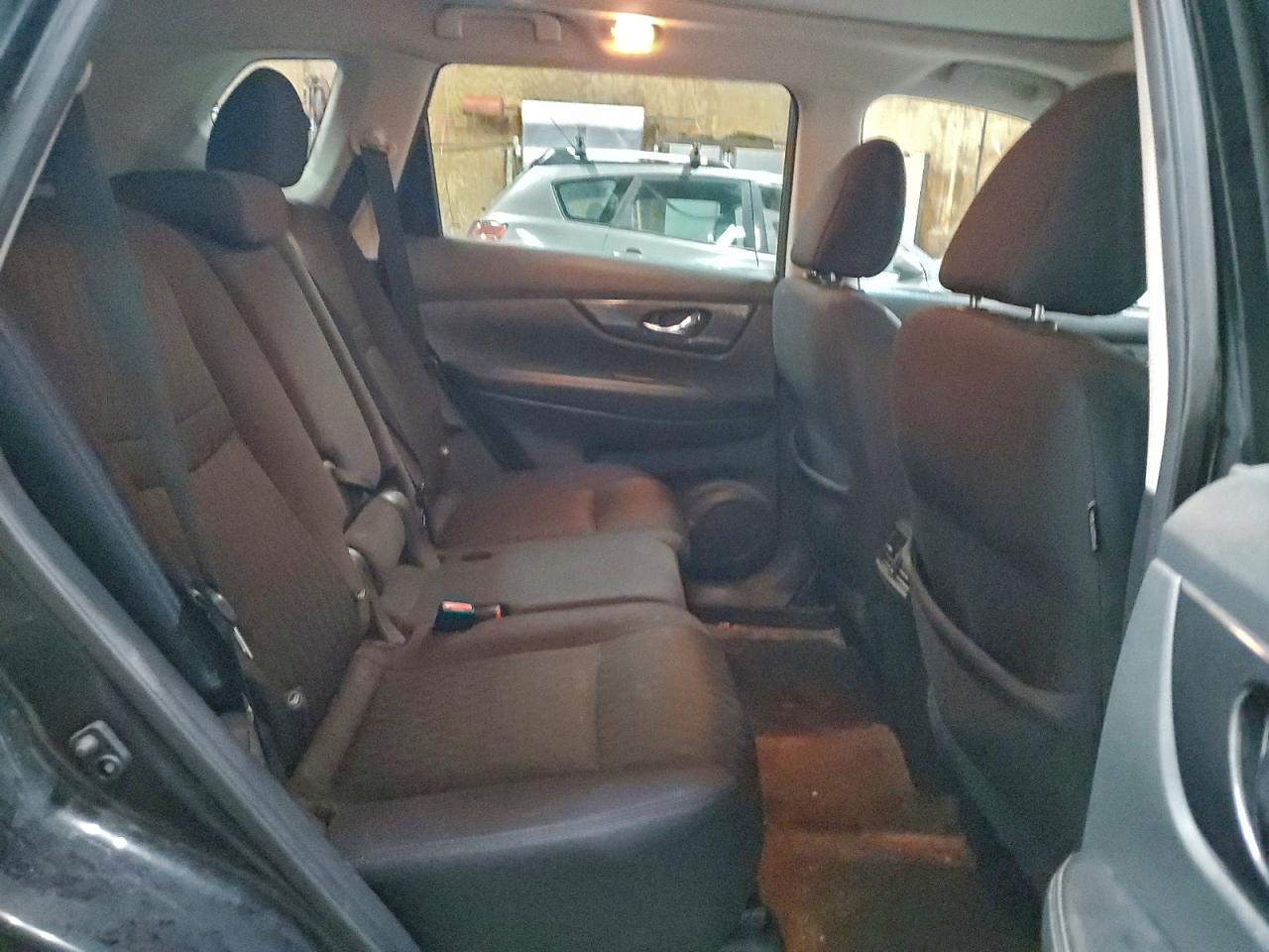 Nissan Rogue Sv Image 13