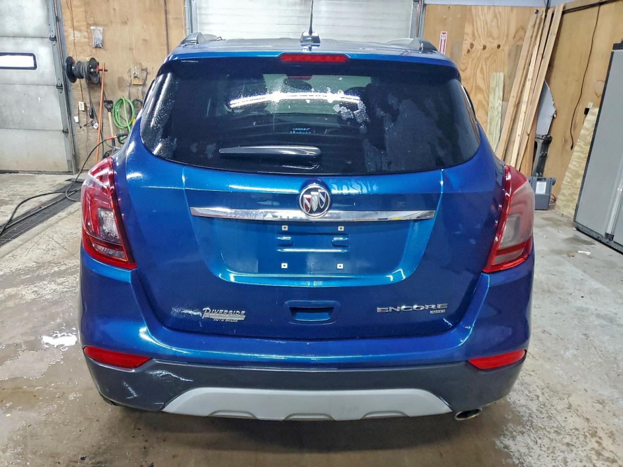 Buick Encore Essence Image 5